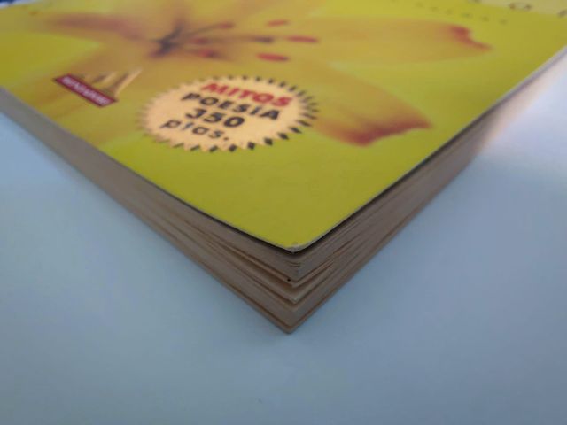 Emily Dickinson 60 Poemas Mitos Poesía Mondadori