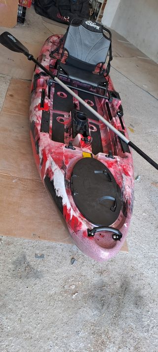 Kayak pesca sit on top