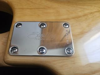 Bajo Musicman Sterling Ray35