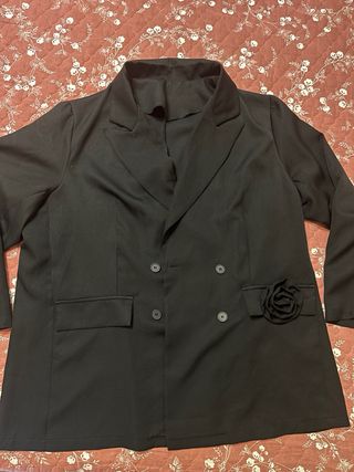 Completo tailleur elegante nero