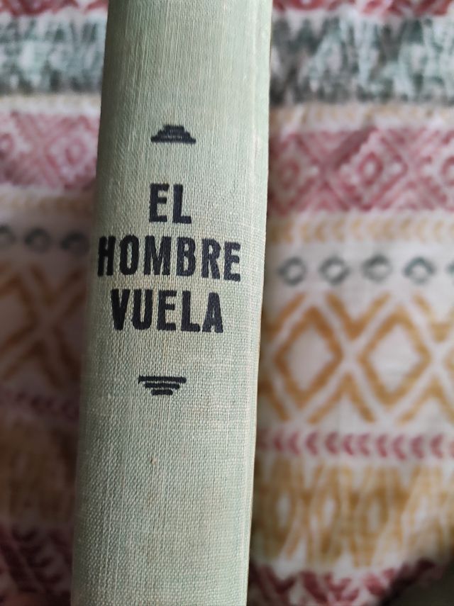 El hombre vuela