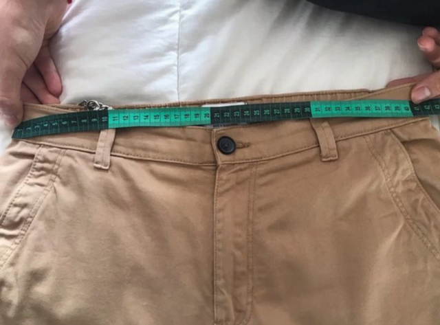 Pantalones Bershka Carrot Fit Beige