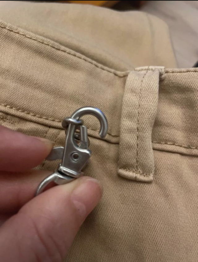 Pantalones Bershka Carrot Fit Beige