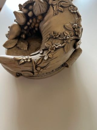 Soprammobile cornucopia argento