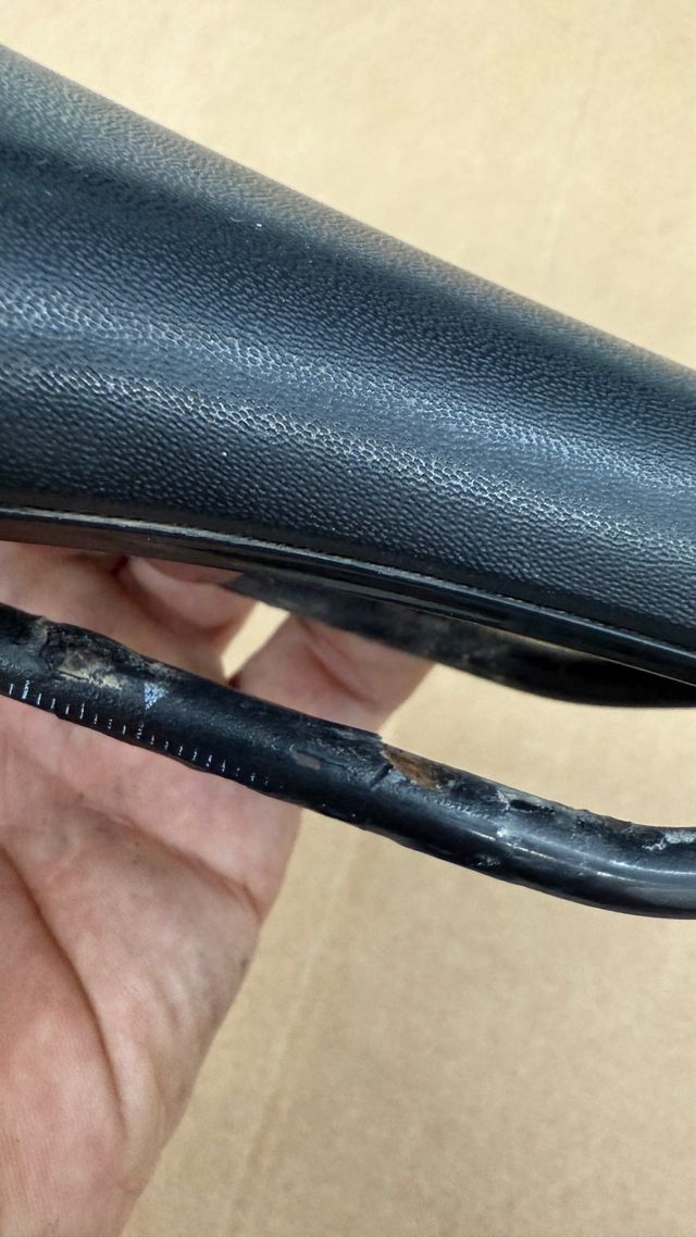 Sella Fizik Taiga usata