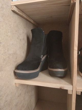 Botines negros cómodos y que estilizan