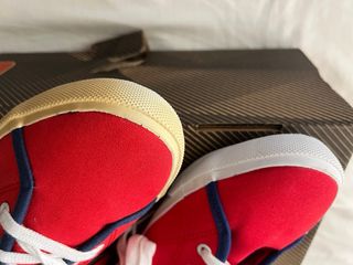 Zapatillas Jonh Smith rojas y azules