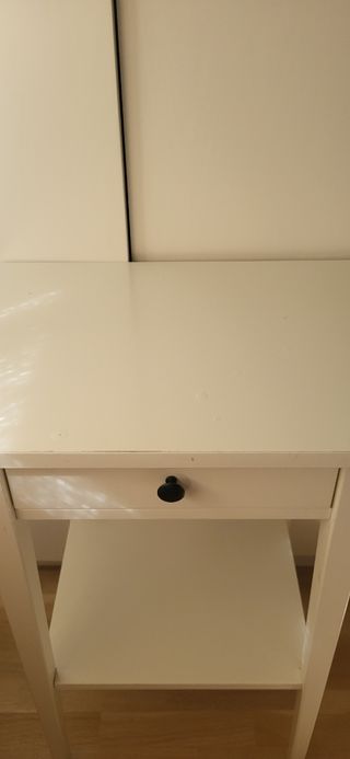 Mesilla noche Ikea blanca