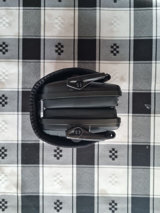 Protetores auriculares Impact Sport corte som elet