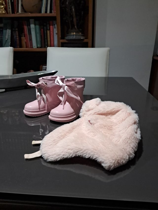 Botas lluvia + gorro bebé rosa