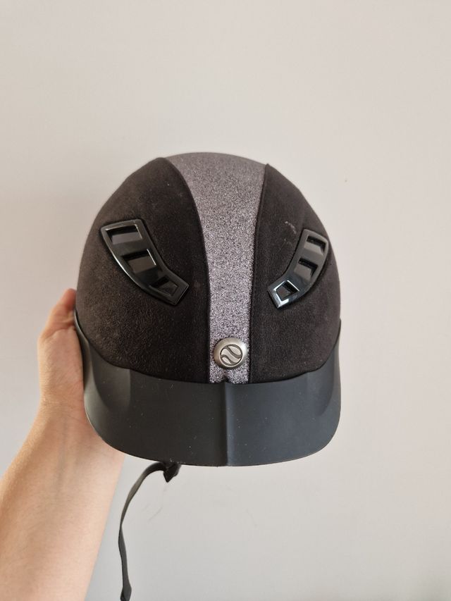 Casco hípica Back on Track EQ3.