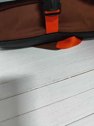 Bandolera marrón-naranja