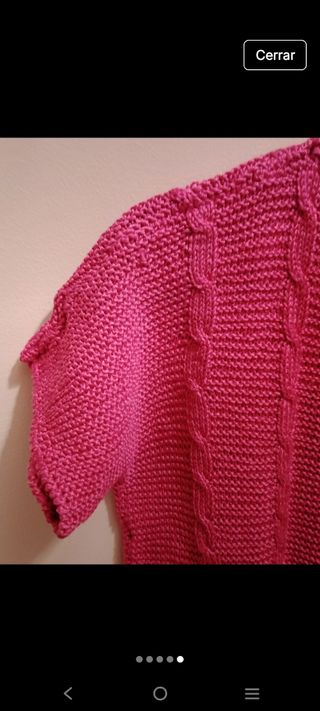 Suéter rosa fucsia hecho a mano
