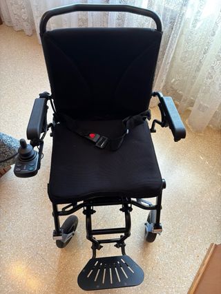 Silla ruedas eléctrica Vermeiren plegable