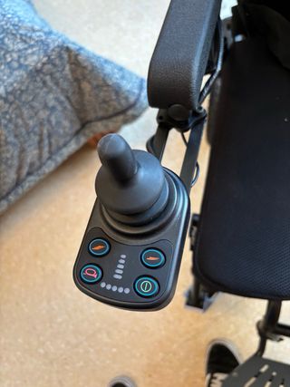 Silla ruedas eléctrica Vermeiren plegable