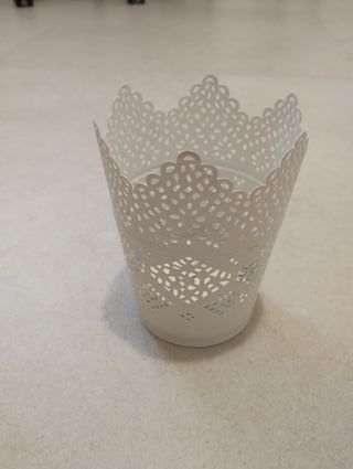 Portacandela bianco in metallo