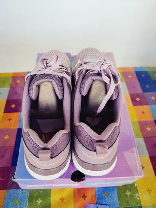 Zapatillas Skechers Memory Foam 40 Lavanda