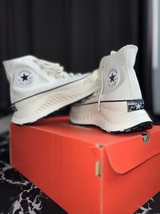 Converse Chuck Taylor blancas