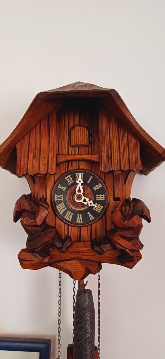 Orologio a Cucù in legno
