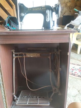 Máquina coser Sigma A. Antigua