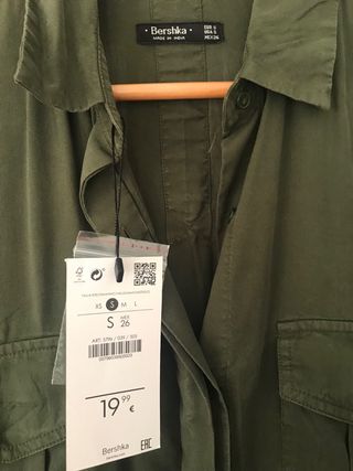 Camisa verde militar Bershka - Talla S