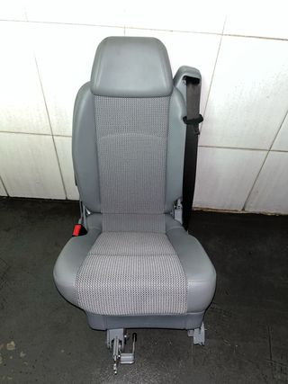 Asiento individual Mercedes Viano