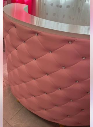 Mostrador estetica con capitone