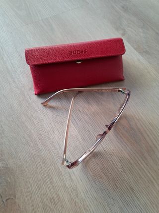 Gafas sol Guess - Rosa