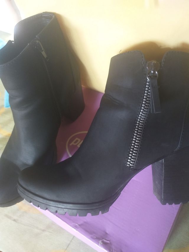 Botines negros