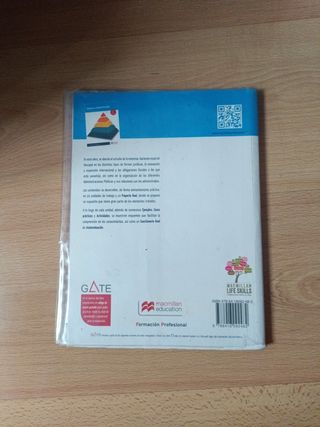 EMPRESA Y ADMINISTRACION 2015