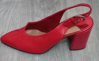 Zapatos rojos charol tacón