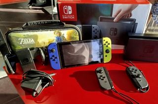 Nintendo Switch Azul-Amarilla