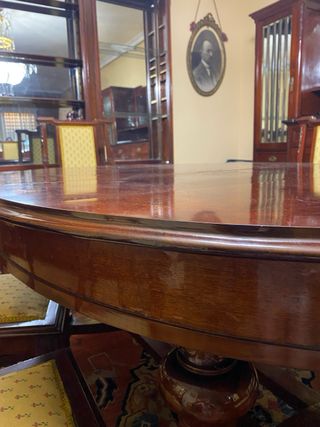 Mesa Comedor Antigua + 8 Sillas