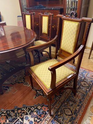 Mesa Comedor Antigua + 8 Sillas