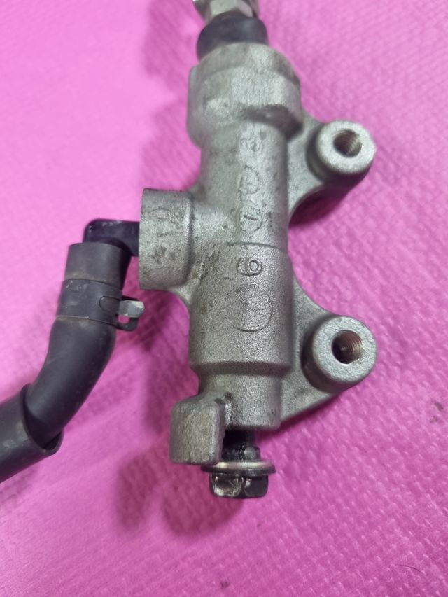 Bomba freno trasera Versys 650