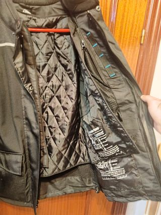 Cazadora moto mujer negra Tucano Urbano