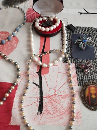 Bisutería multicolor