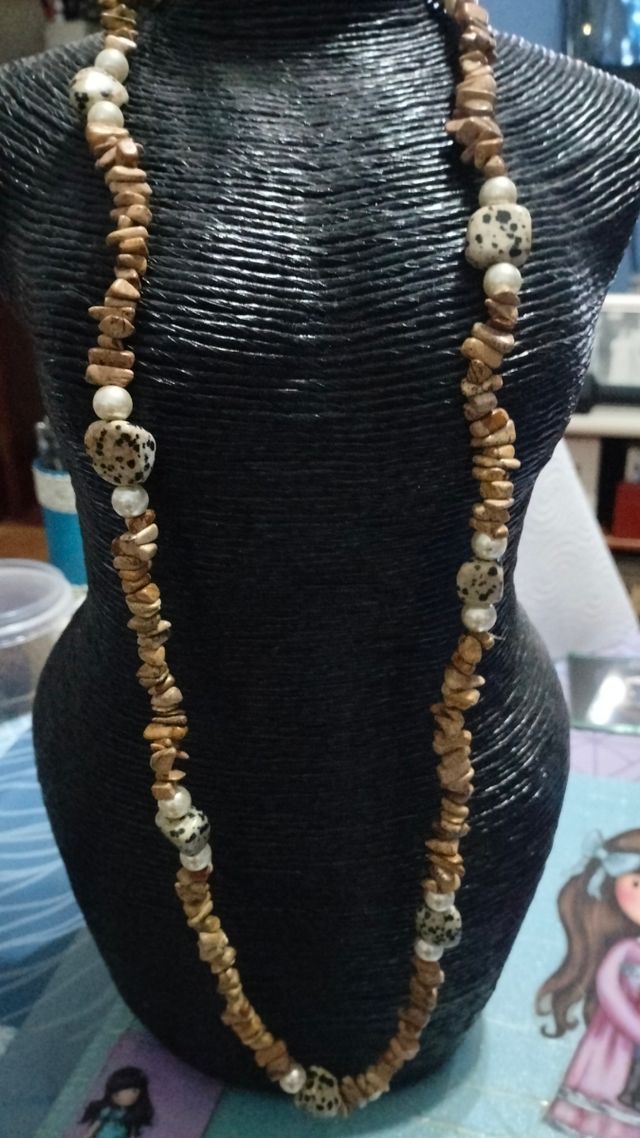 Collar piedras y perlas