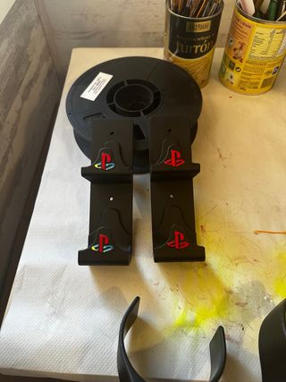 Soportes Pared Dual PS3,PS4,PS5 
precio por unidad