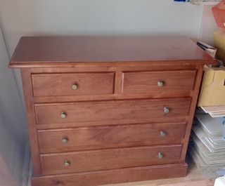 Cómoda madera 5 cajones marrón