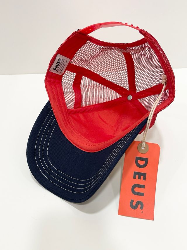Gorra Deus Ex Machina Trucker