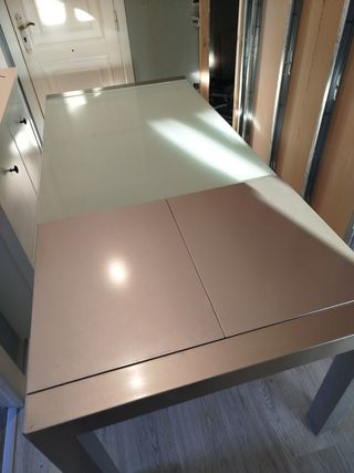 Mesa cristal metal moderna