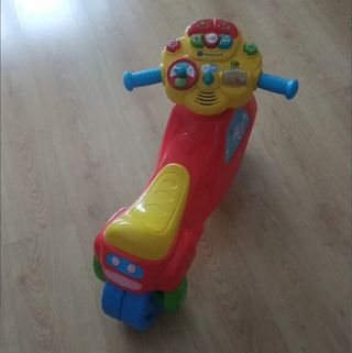 Correpasillos musical infantil