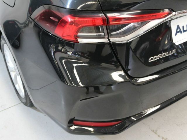 Toyota Corolla 1.8 125H ACTIVE TECH E-CVT SEDAN