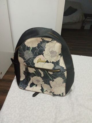 Mochila Guess original estampada