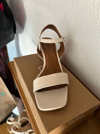 Sandalias tacón Luna Collection