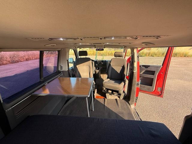 Volkswagen Caravelle BL 2500 T5 camper