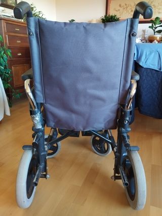 Silla de ruedas plegable adulto