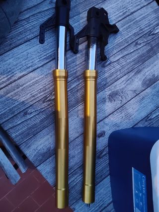Horquillas Yamaha YZF R125
DOBLADAS