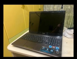 Notebook Asus nero